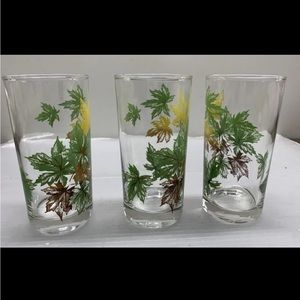 Vintage Salem Autum Leaves Tall Glass Tumblers.